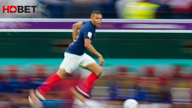 Kylian Mbappe Cau Thu Chay Nhanh Nhat The Gioi Voi 38 00 Km H