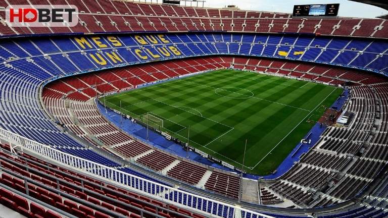 San Van Dong Camp Nou Tay Ban Nha 99 354 Cho Ngoi